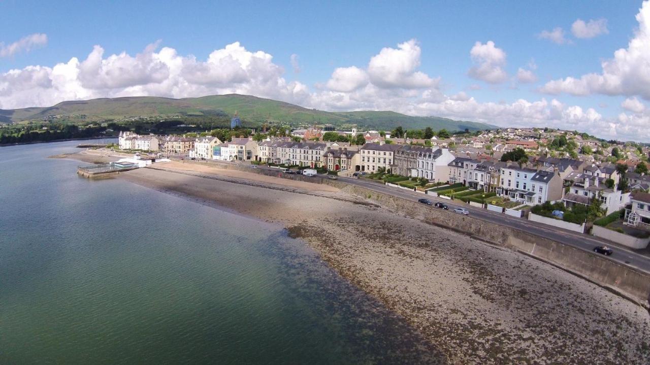 Seaview Aurora House - Central Luxury Apartment Warrenpoint Eksteriør billede